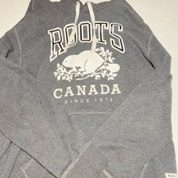 ROOTS HOODIE🦫 - Picture 2 of 4